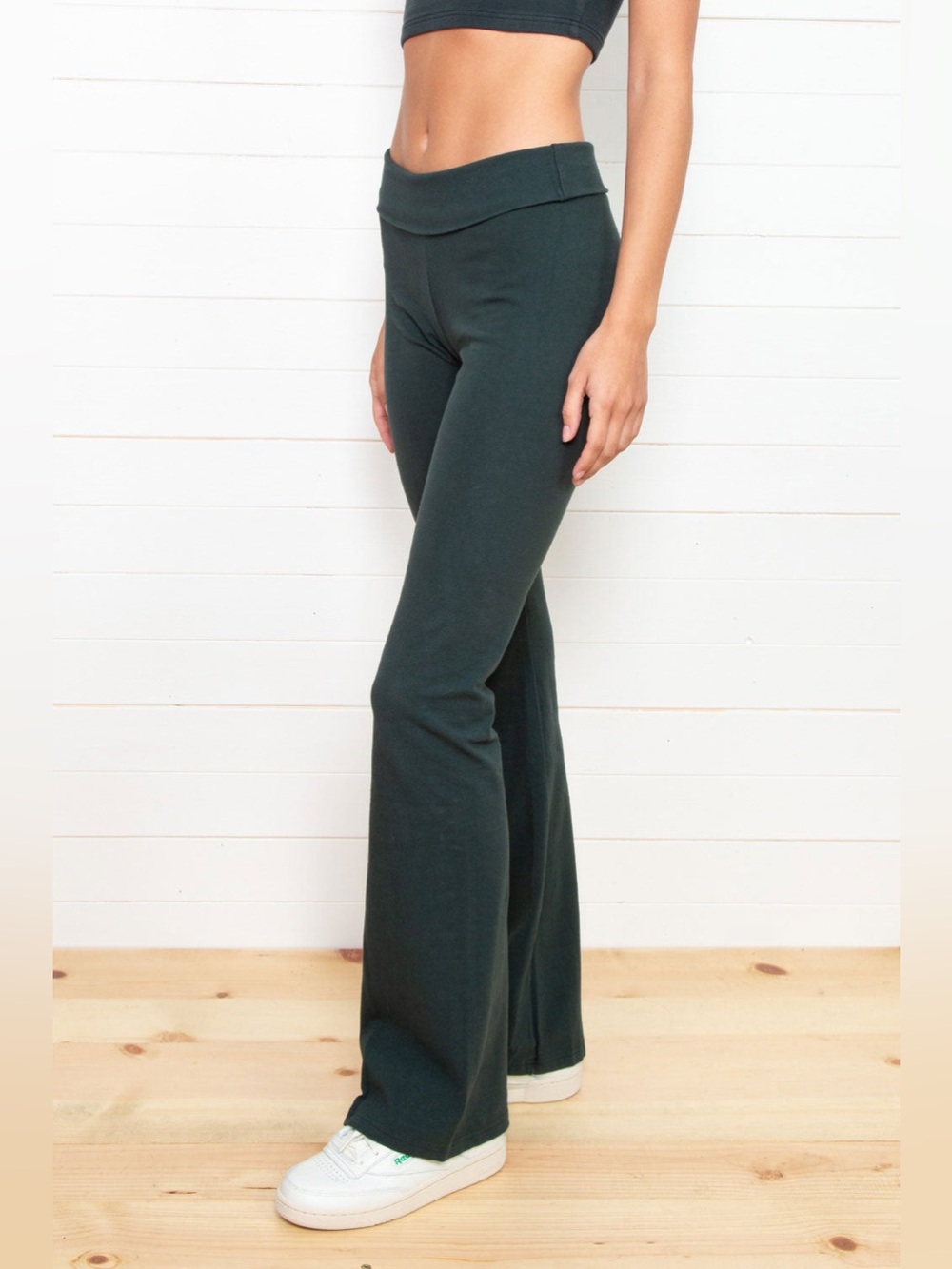 Brandy Melville Priscilla pant Flare olive green color OS